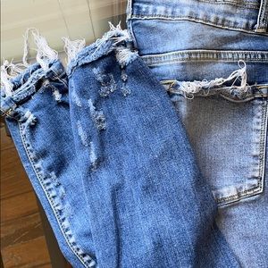 KanCan Mid-Rise Ankle Skinny Jean